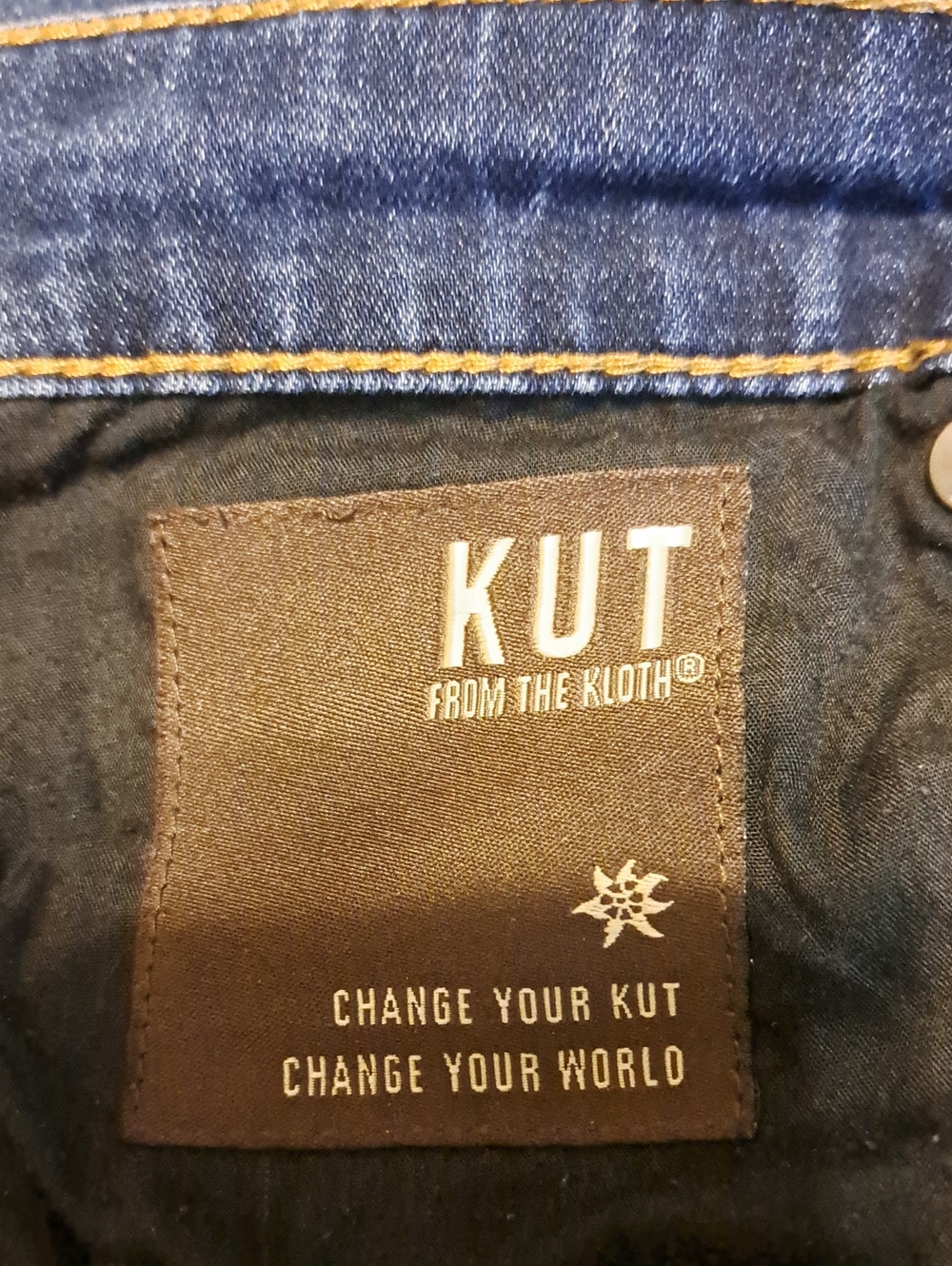 Kut from the Kloth Slim Straight Dark Blue Jeans. Size 12 Slouchy Boyfriend. - Picture 11 of 13
